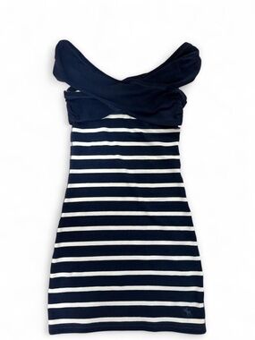 Vintage/2000s/Y2K Abercrombie navy striped off-shoulder dress/top
